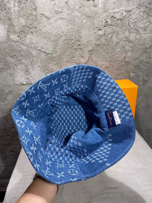 Louis Vuitton Cap