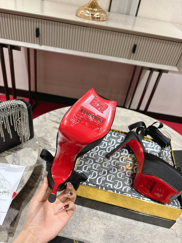 CL HEELS 15CM