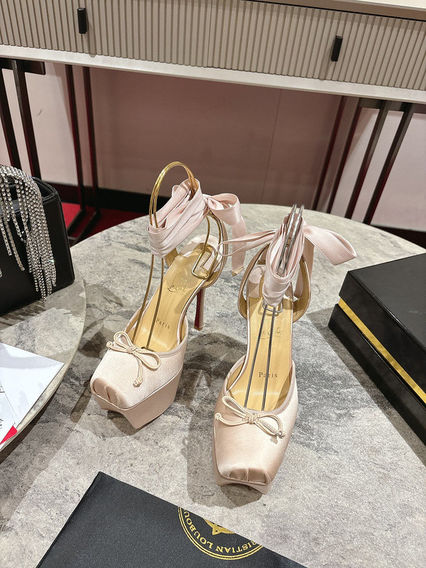 CL HEELS 15CM
