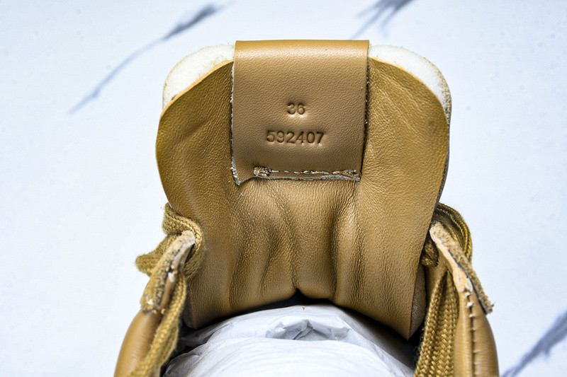 Loewe Ballet Runner