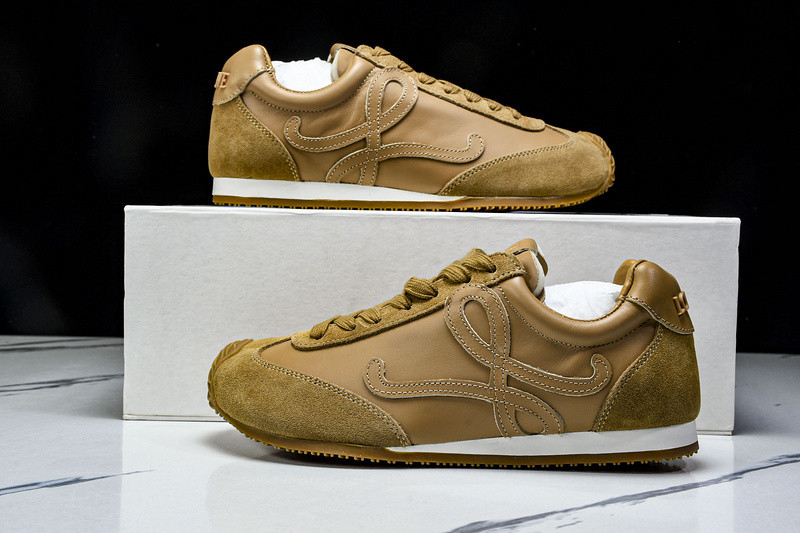 Loewe Ballet Runner