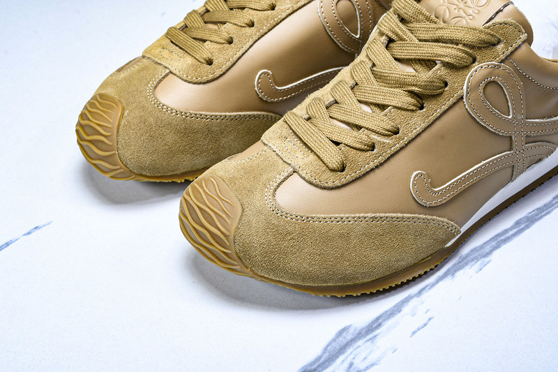 Loewe Ballet Runner